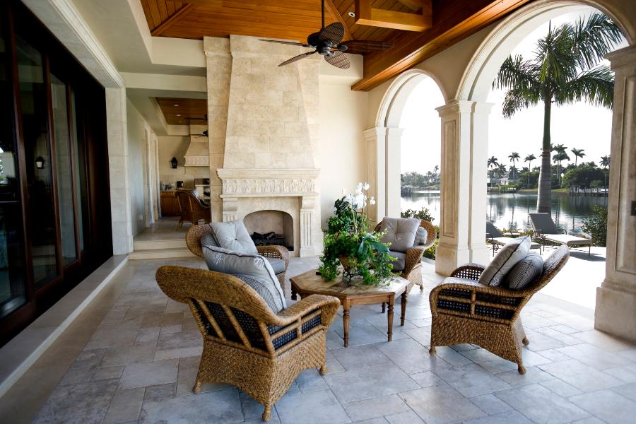 outdoor patio with ceiling fan