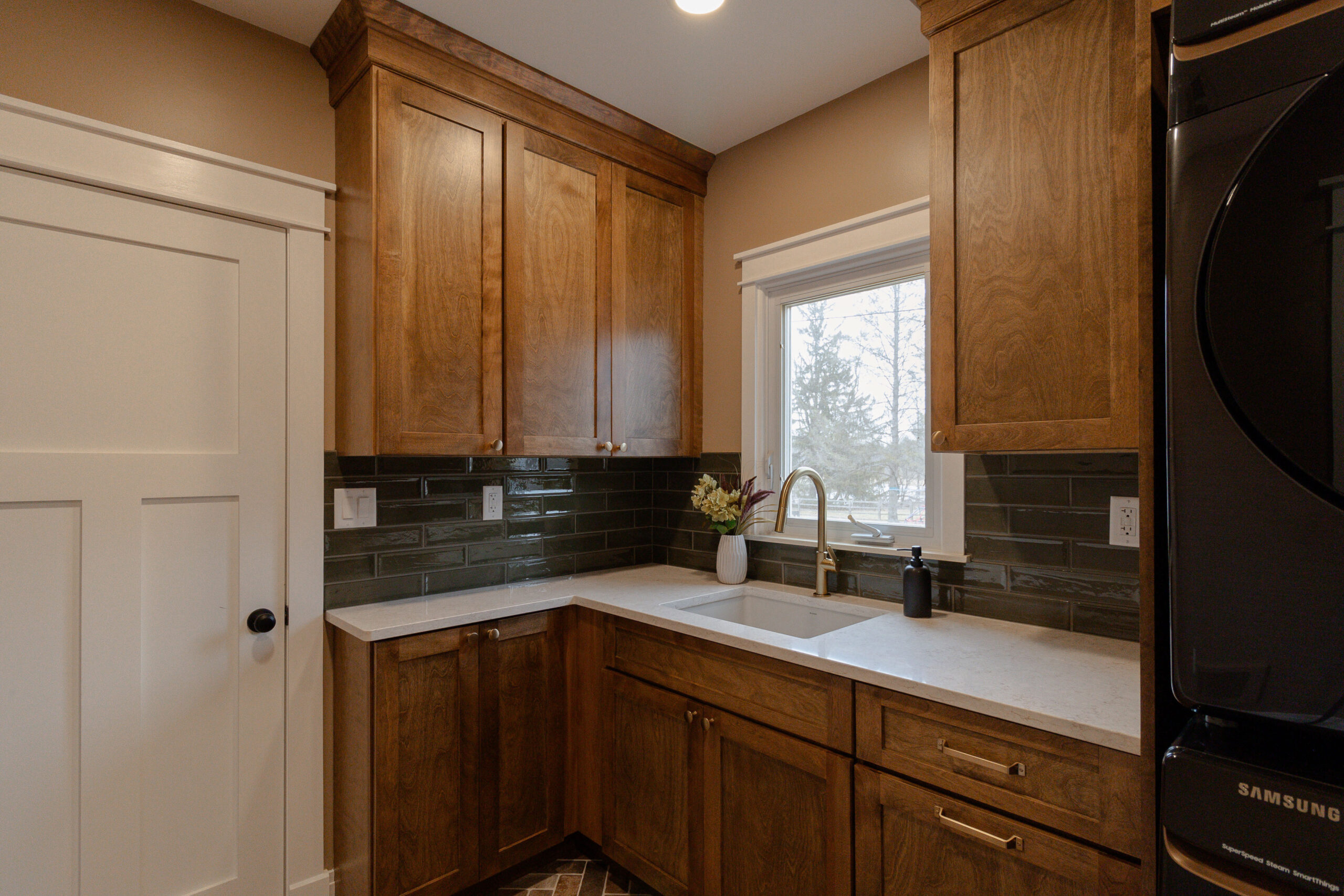 Brianna Hogberg Portfolio Gallery Image 7